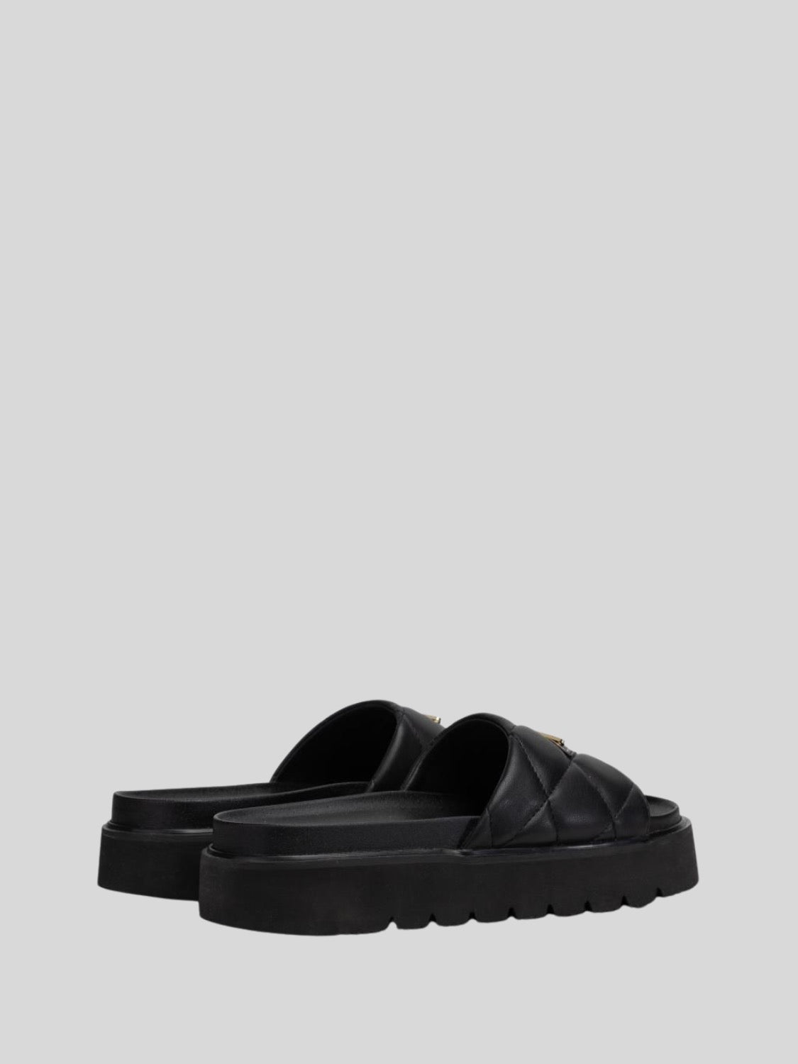 MUDDY QUILT BLACK SLIDERS