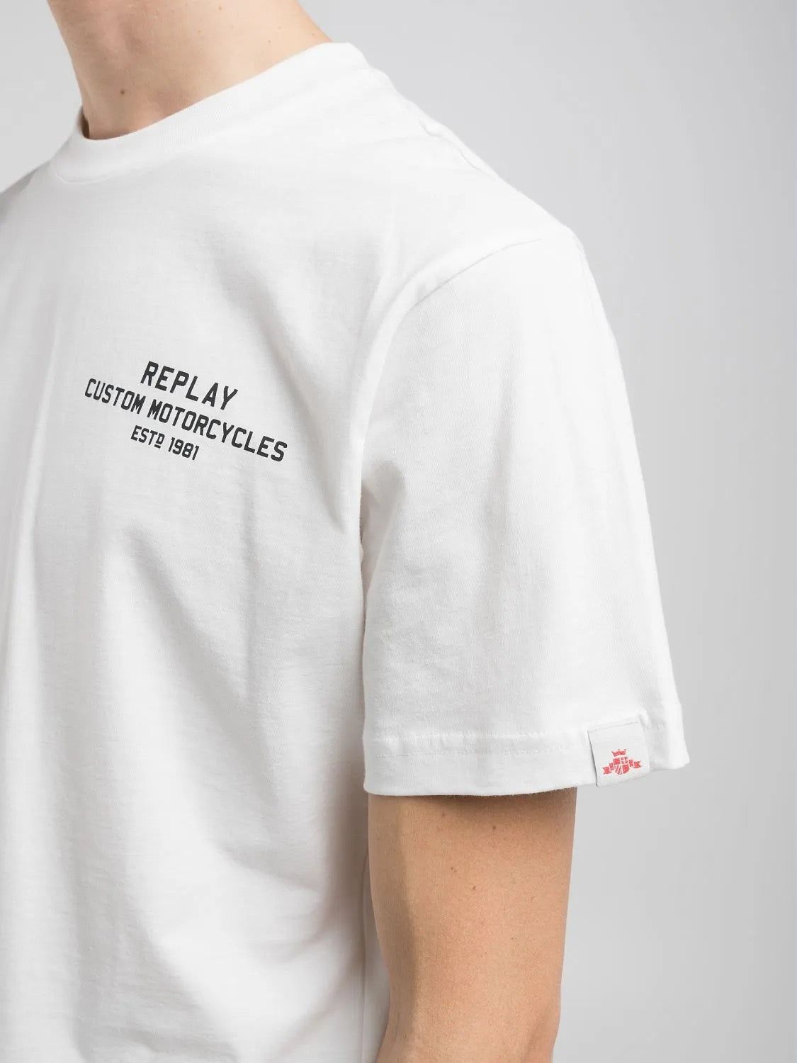 WHITE T-SHIRT WITH MINI AND MAXI PRINT