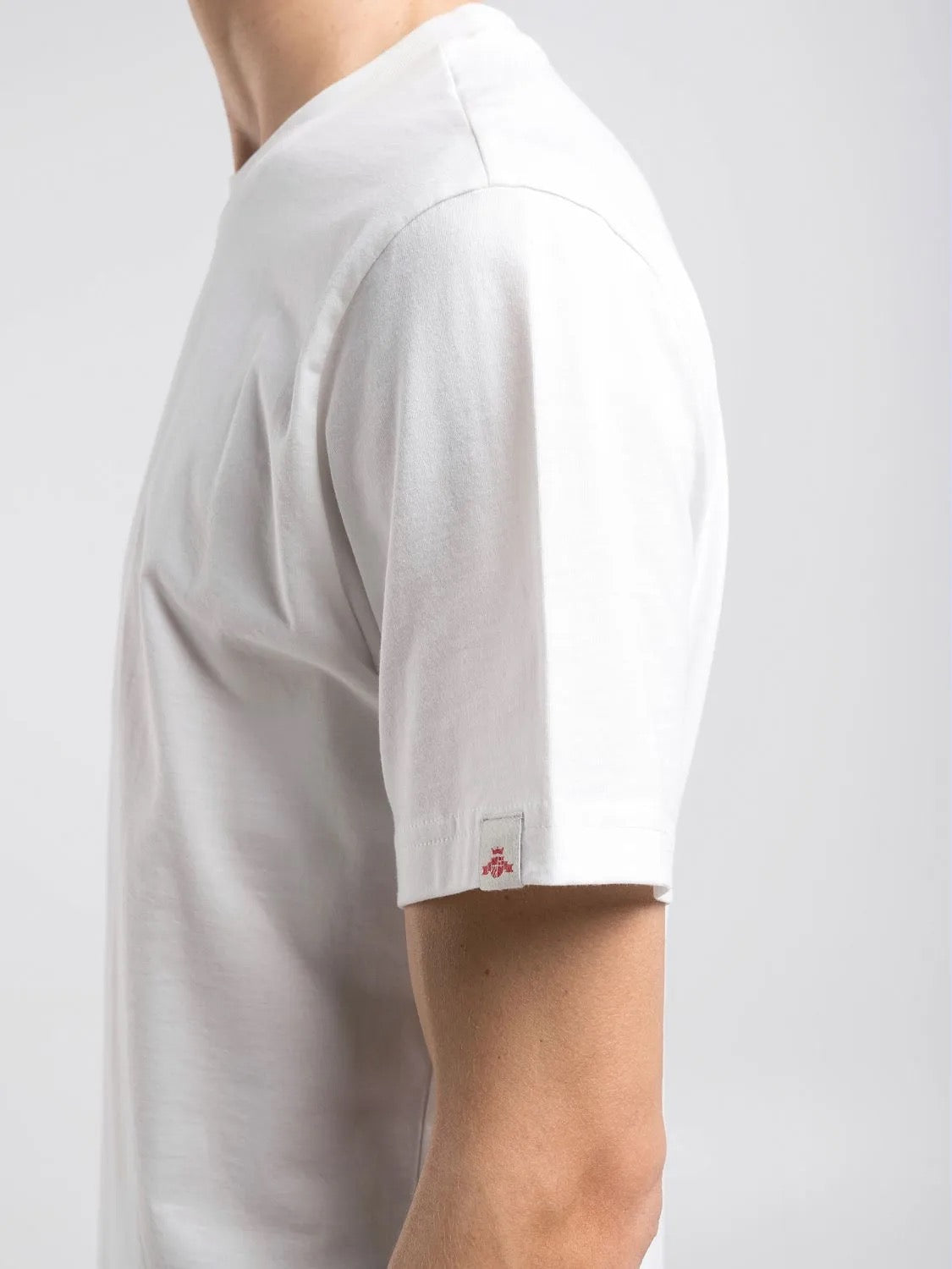 WHITE CREW-NECK T-SHIRT WITH RECEIPT PRINT