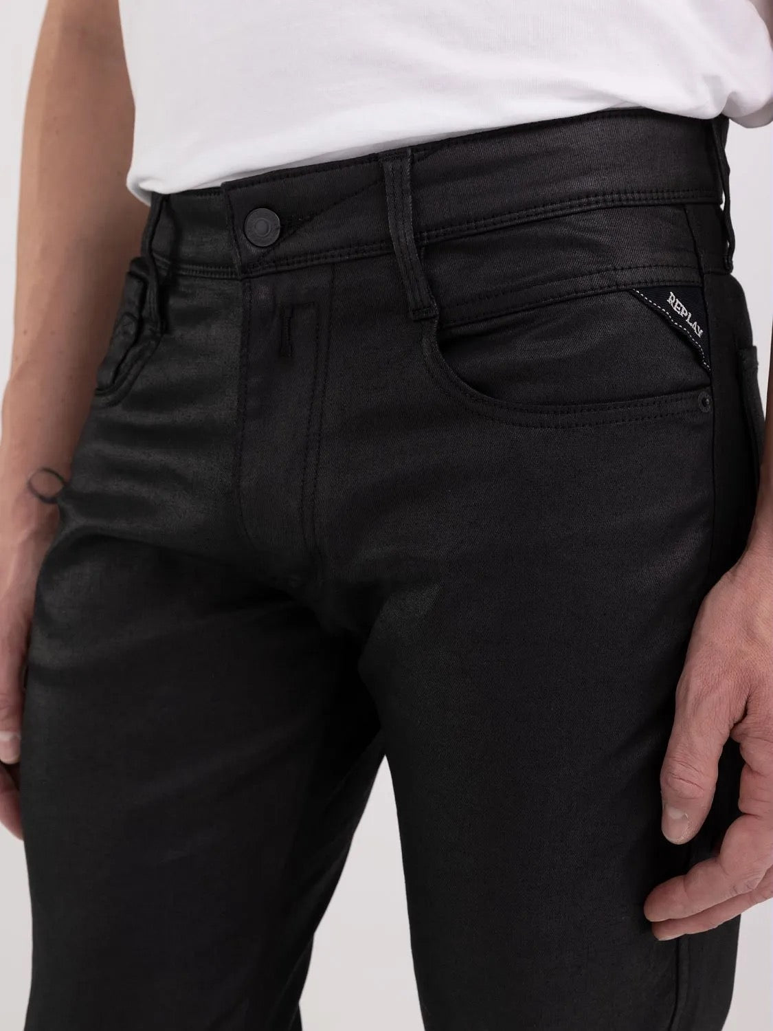 SUPER SLIM FIT WAX COATED BRONNY JEANS