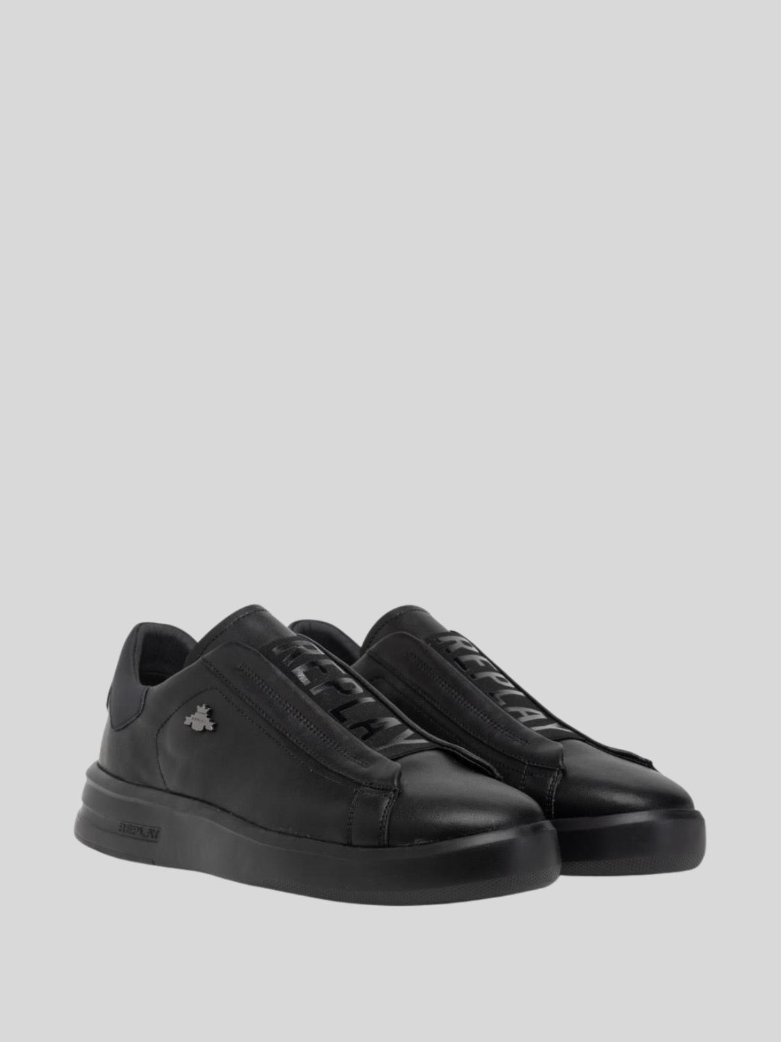 UNIVERSITY M SLIP BLACK SNEAKERS