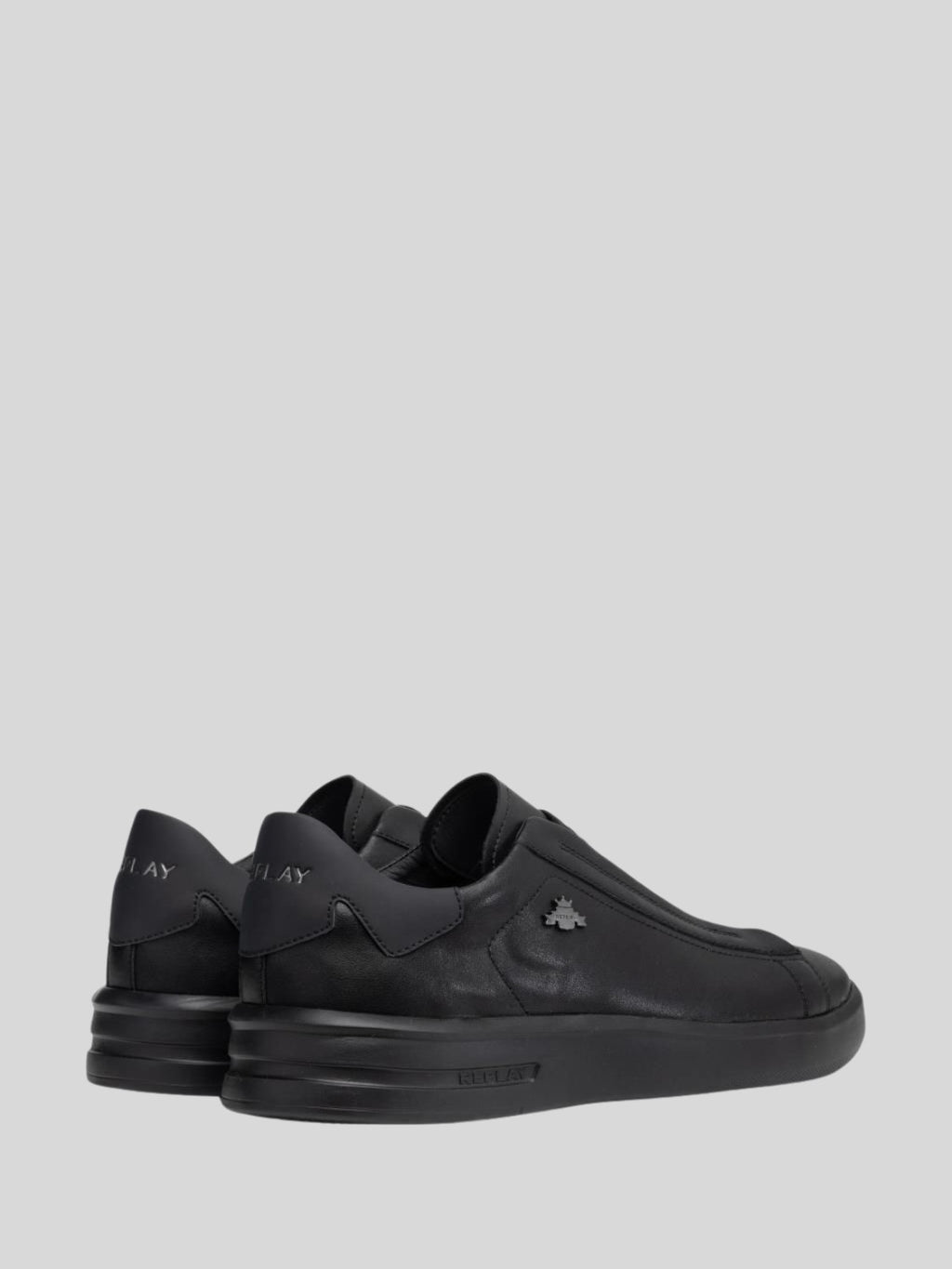 UNIVERSITY M SLIP BLACK SNEAKERS