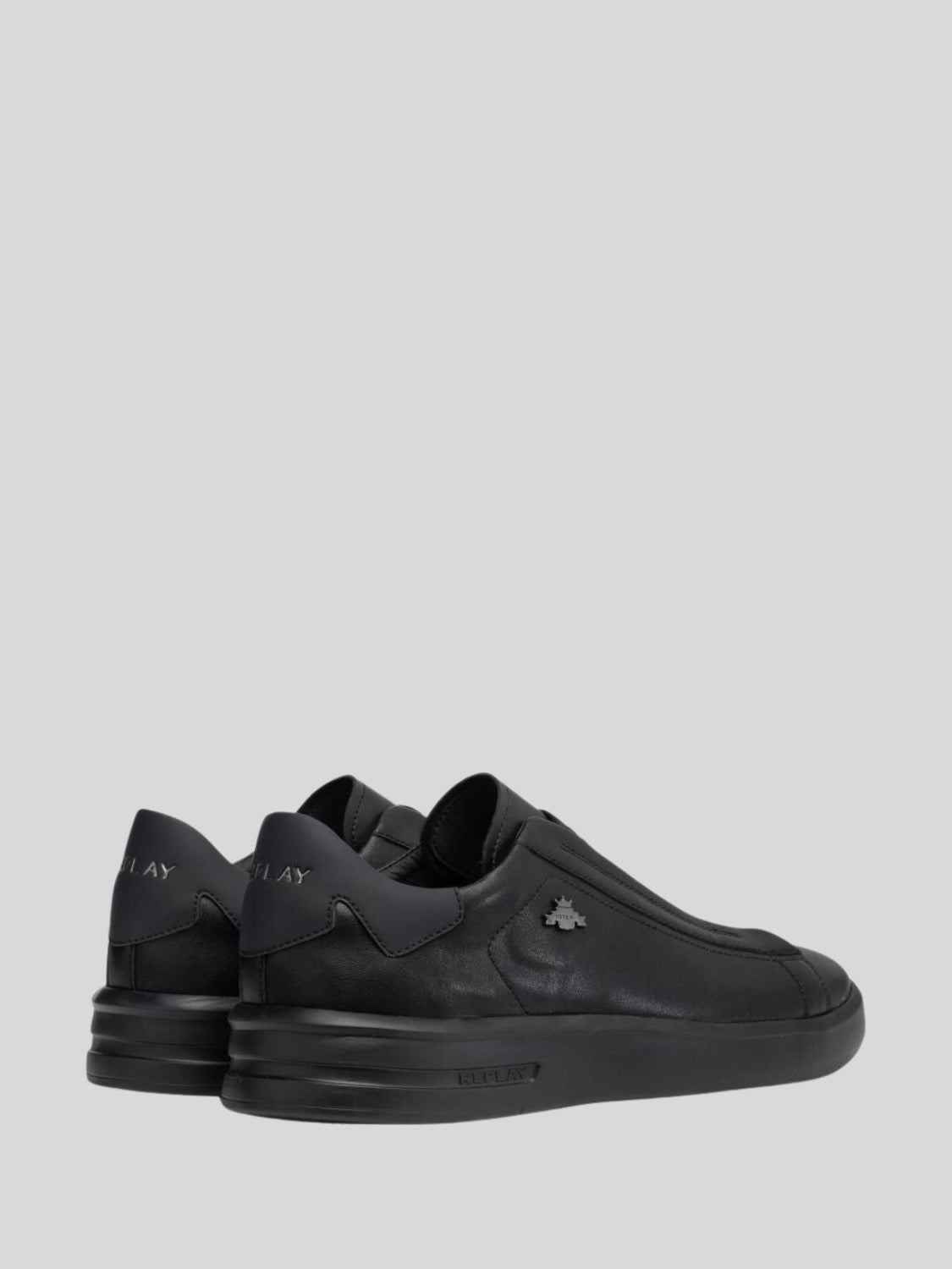 UNIVERSITY M SLIP BLACK SNEAKERS