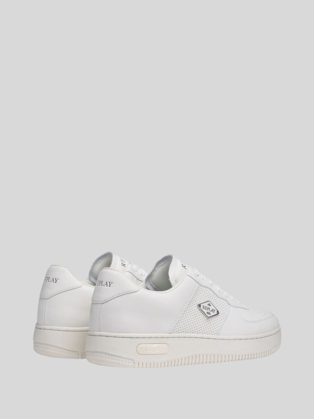 EPIC M TAG WHITE SNEAKER