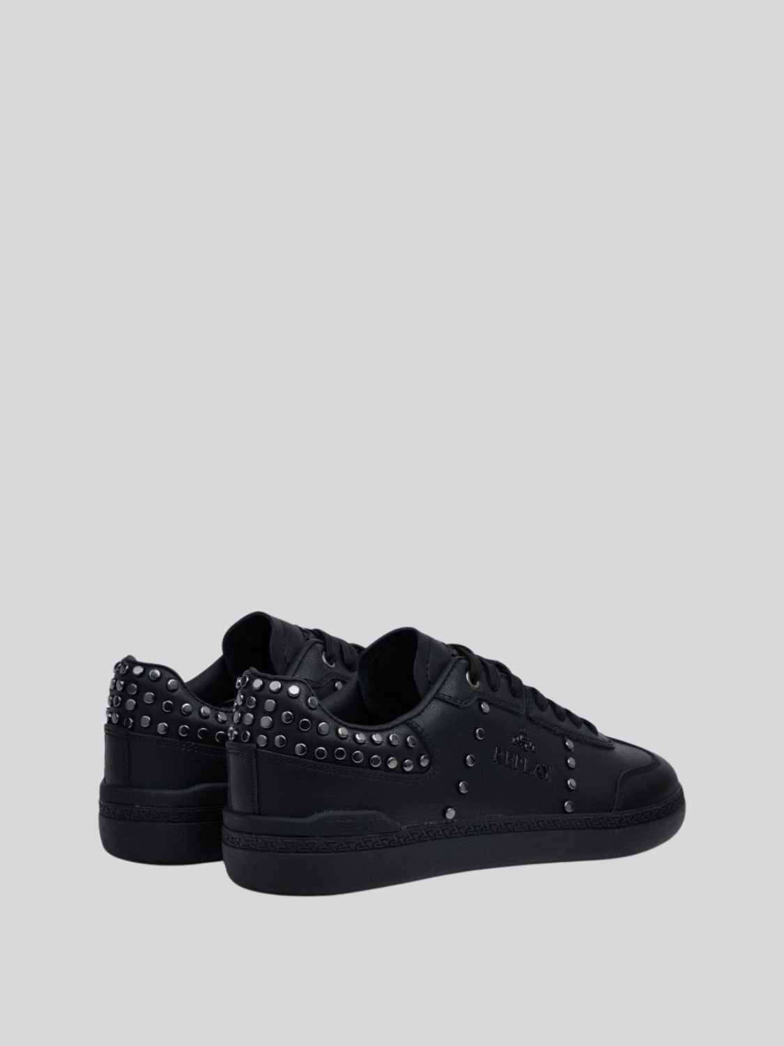PYPER W STUDS BLACK SNEAKERS